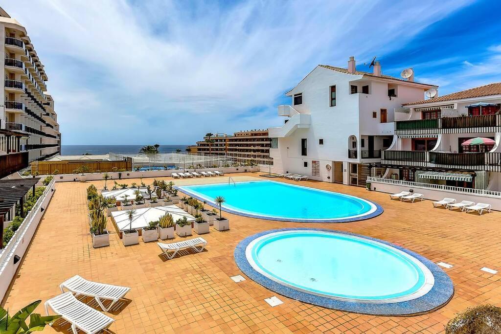 Modern Apartment In Parque Royal I, Playa Fanabe Адехе Екстериор снимка