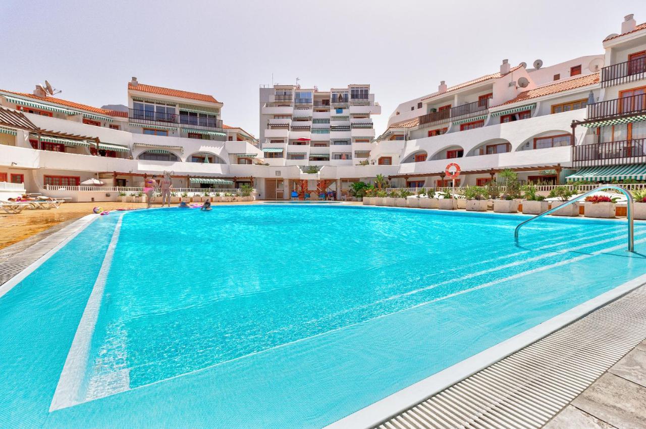 Modern Apartment In Parque Royal I, Playa Fanabe Адехе Екстериор снимка